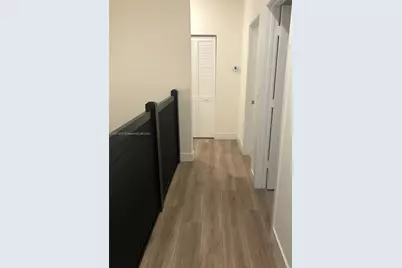 8045 NW 105th Ct, Doral, FL 33178 - Photo 22