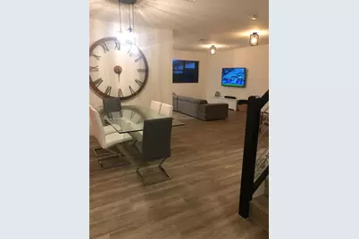 8045 NW 105th Ct, Doral, FL 33178 - Photo 12