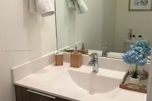 8045 NW 105th Ct, Doral, FL 33178 - Photo 38