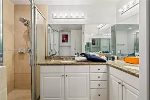 3001 NE 185th St, Aventura, FL 33180 - Photo 18