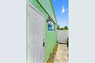 6611 Park St, Hollywood, FL 33024 - Photo 42