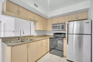 15495 N Miami Lakeway N, Miami Lakes, FL 33014 - Photo 10