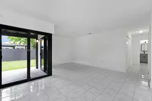 21003 SW 124th Ave Rd, Miami, FL 33177 - Photo 6