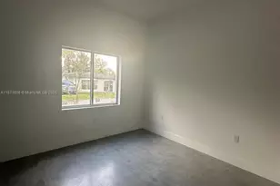 2421 NW 23rd Ln, Fort Lauderdale, FL 33311 - Photo 12