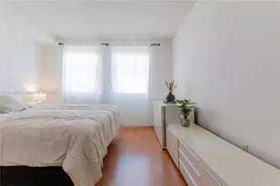 17100 N Bay Rd, Sunny Isles Beach, FL 33160 - Photo 14