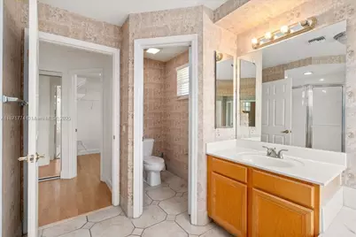 5095 NW 57th Way, Coral Springs, FL 33067 - Photo 32