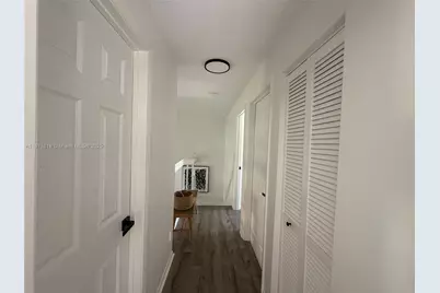 1054 SE 6th Ct, Dania Beach, FL 33004 - Photo 18