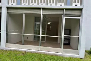 300 NE 12th Ave, Hallandale Beach, FL 33009 - Photo 18