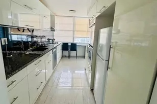 18071 Biscayne Blvd, Aventura, FL 33160 - Photo 4