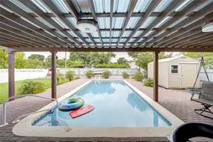 1070 NW 132nd St, North Miami, FL 33168 - Photo 26