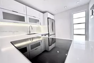 3301 N Country Club Dr, Aventura, FL 33180 - Photo 4