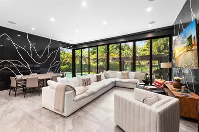 521 Holiday Dr, Hallandale Beach, FL 33009 - Photo 20