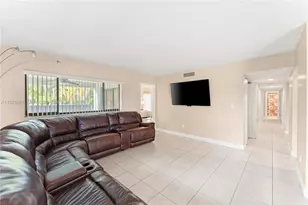 13280 SW 88th Ln, Miami, FL 33186 - Photo 2