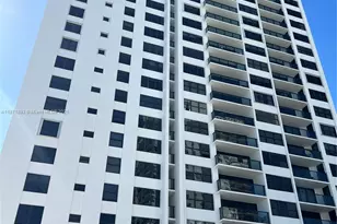 2301 S Ocean Dr, Hollywood, FL 33019 - Photo 22