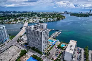 7601 E Treasure Dr, North Bay Village, FL 33141 - Photo 24