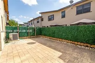 10574 NW 81st Terrace, Doral, FL 33178 - Photo 6