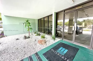 2771 Taft St, Hollywood, FL 33020 - Photo 4
