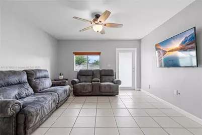 11740 SW 182nd Ter, Miami, FL 33177 - Photo 8