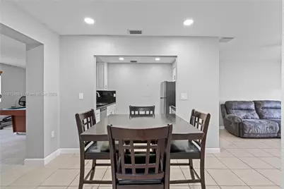 11740 SW 182nd Ter, Miami, FL 33177 - Photo 10