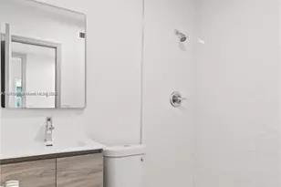 775 NW 96th St, Miami, FL 33150 - Photo 6