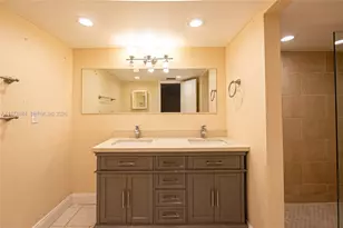 6521 Racquet Club Dr, Lauderhill, FL 33319 - Photo 26