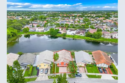 8101 SW 159th Ct, Miami, FL 33193 - Photo 34