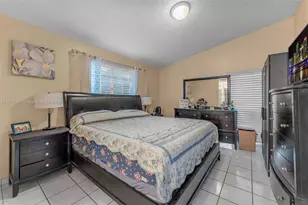 8101 SW 159th Ct, Miami, FL 33193 - Photo 14