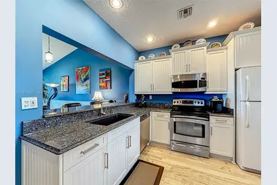 6082 SE Landing Way #11, Stuart, FL 34997 - Photo 32