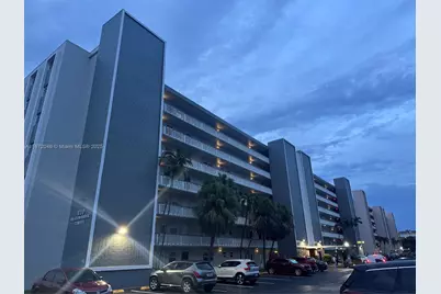 420 NE 12th Ave #404, Hallandale Beach, FL 33009 - Photo 1