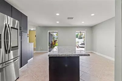 10615 SW 200th St, Cutler Bay, FL 33157 - Photo 30