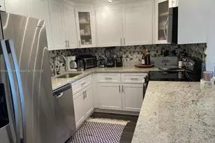 11111 Biscayne Blvd, Miami, FL 33181 - Photo 12