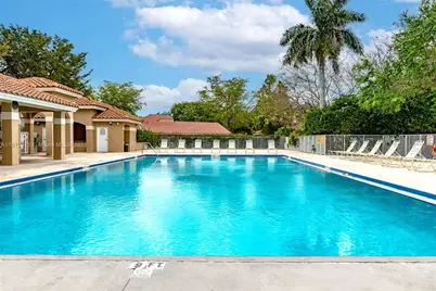 1361 Seagrape Cir, Weston, FL 33326 - Photo 36