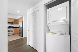 140 S Dixie Hwy, Hollywood, FL 33020 - Photo 8