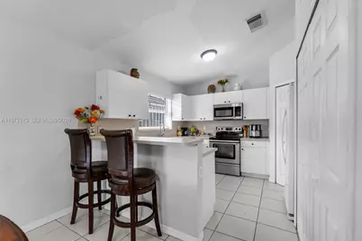 13471 SW 278th Ter, Homestead, FL 33032 - Photo 8