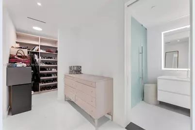 300 Biscayne Boulevard Way #4104C, Miami, FL 33131 - Photo 20