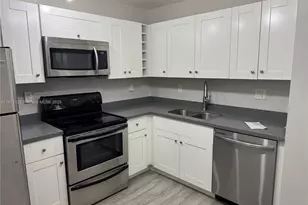 721 N Pine Island Rd, Plantation, FL 33324 - Photo 4