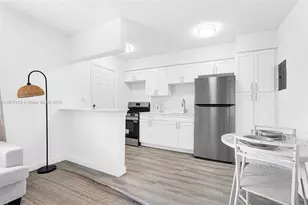 13210 Memorial Hwy, North Miami, FL 33161 - Photo 14