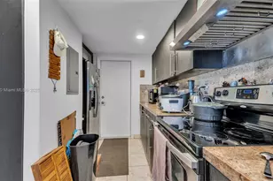 8001 Crespi Blvd, Miami Beach, FL 33141 - Photo 8