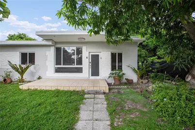 251 NW 110th St, Miami, FL 33168 - Photo 1