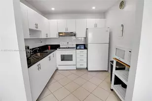 608 Normandy, Delray Beach, FL 33484 - Photo 8