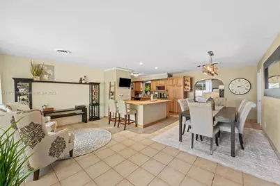 1925 N 39th Ave, Hollywood, FL 33021 - Photo 6