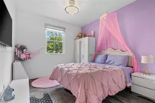 8174 NW 114th Pl, Doral, FL 33178 - Photo 26