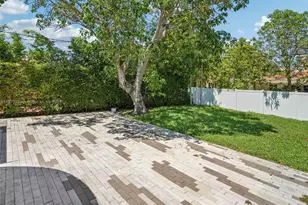 8875 Abbott Ave, Surfside, FL 33154 - Photo 32