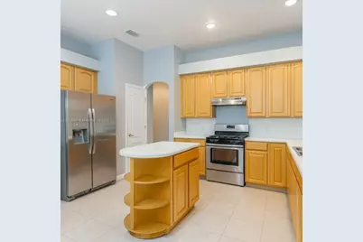 565 Hebrides Ct, Other City - In The State Of Florida, FL 32712 - Photo 6