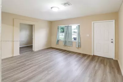 2768 NW 5th St, Pompano Beach, FL 33069 - Photo 4