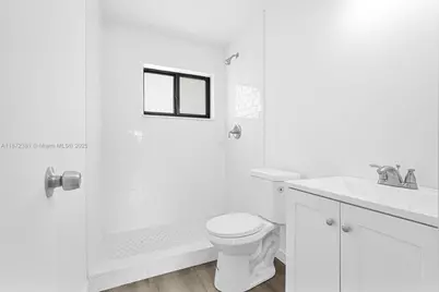 13210 Memorial Hwy #203, North Miami, FL 33161 - Photo 8