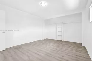 13210 Memorial Hwy, North Miami, FL 33161 - Photo 28