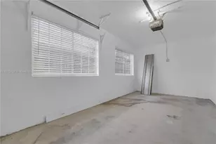 613 NE 159th St, Miami, FL 33162 - Photo 24