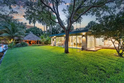 11377 W Biscayne Canal Rd, Miami, FL 33161 - Photo 2