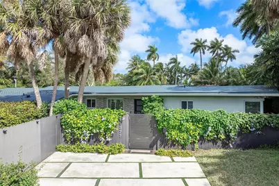 11377 W Biscayne Canal Rd, Miami, FL 33161 - Photo 8